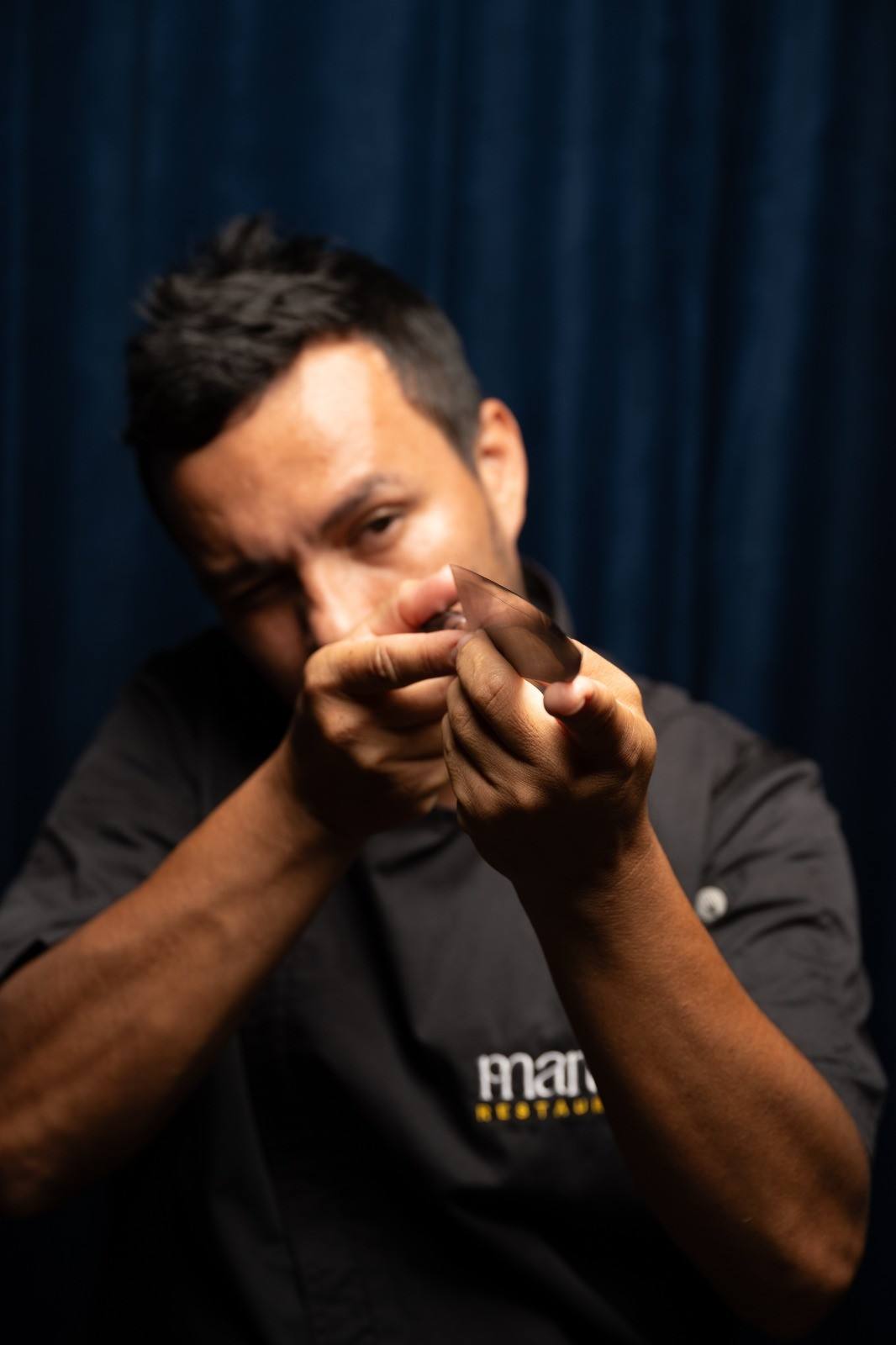 Retrato del chef Jeison López